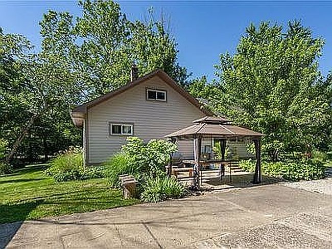 Photo of 3136 E Edgewood Ave, Indianapolis, IN