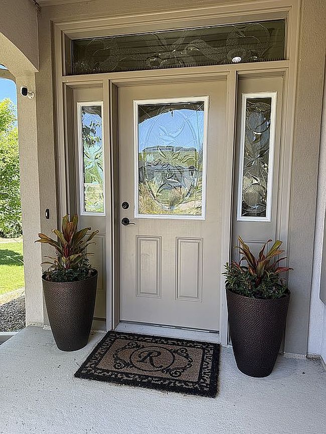 Image of 3301 Valley Dr