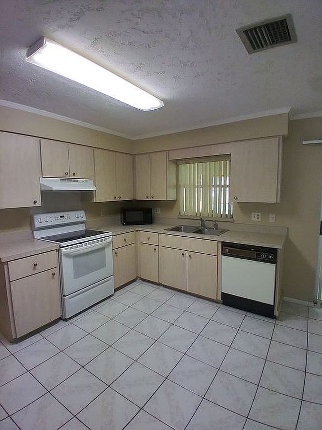 Image of 124 Clemson Rd