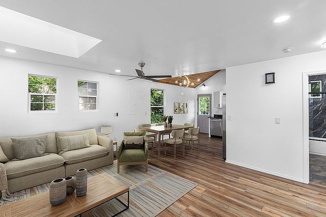 Additional photo 2 of property located at 2709 Aspen Dr