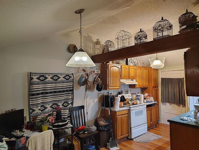 Image of 29115 Thackeray St