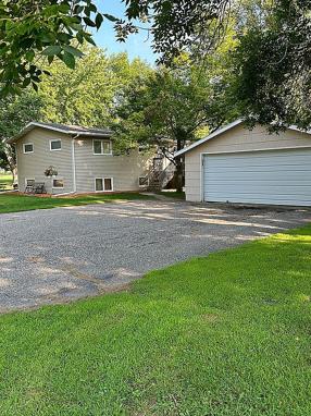 Image of 1321 N 4th St