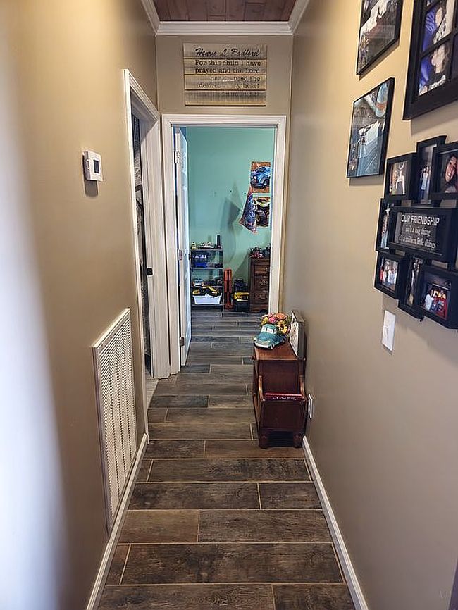 Image of 661 Woodard Rd