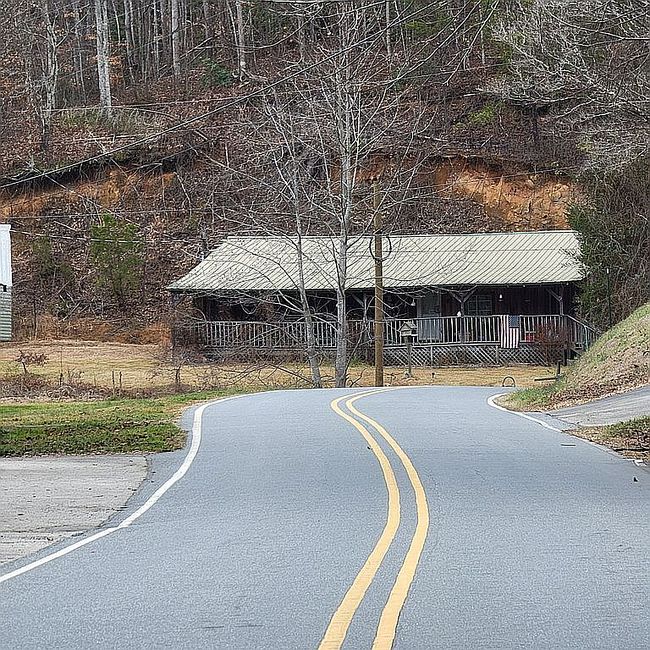 Additional photo 3 of property located at 993 Meadow Branch Rd