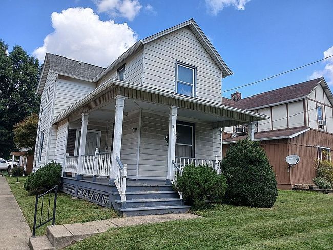 Image of 216 Montgomery Ave