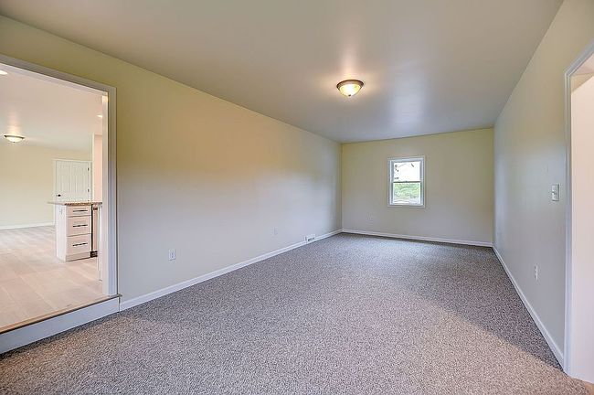 Image of 284 Rhoades Hill Rd