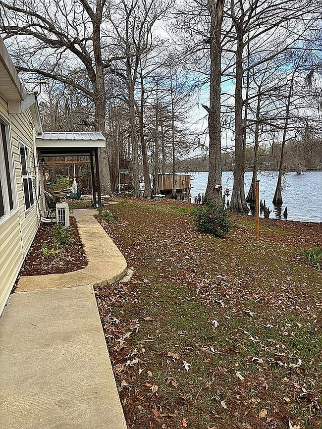 Image of 198 Chuck Davis Ln