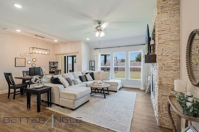 Photo of 117 Mustang Dr