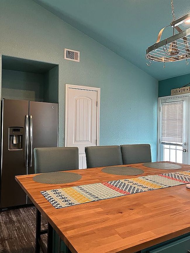 Photo of 657 Bayview Dr, Palacios, TX
