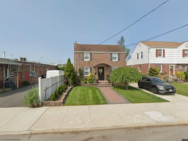 Photo of 291 White Rd