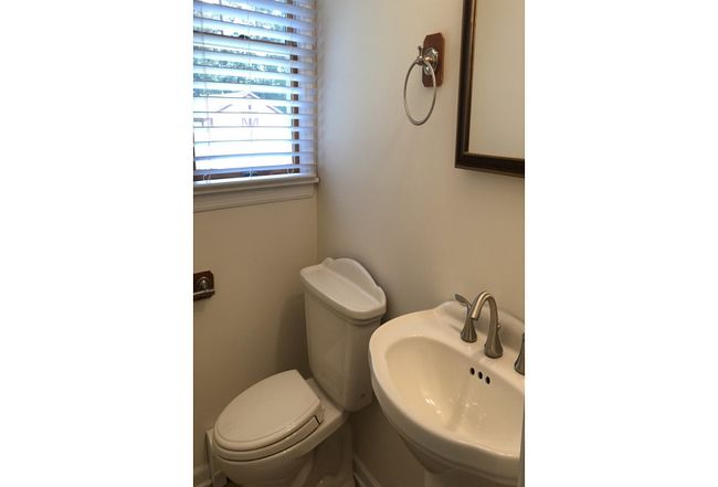 Photo of 196 James St