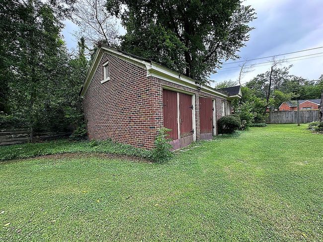 Image of 956 Oakhurst Ave
