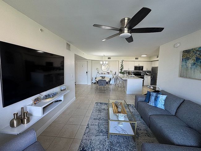 Photo of 2163 Renaissance Blvd Apt 204, Hollywood, FL