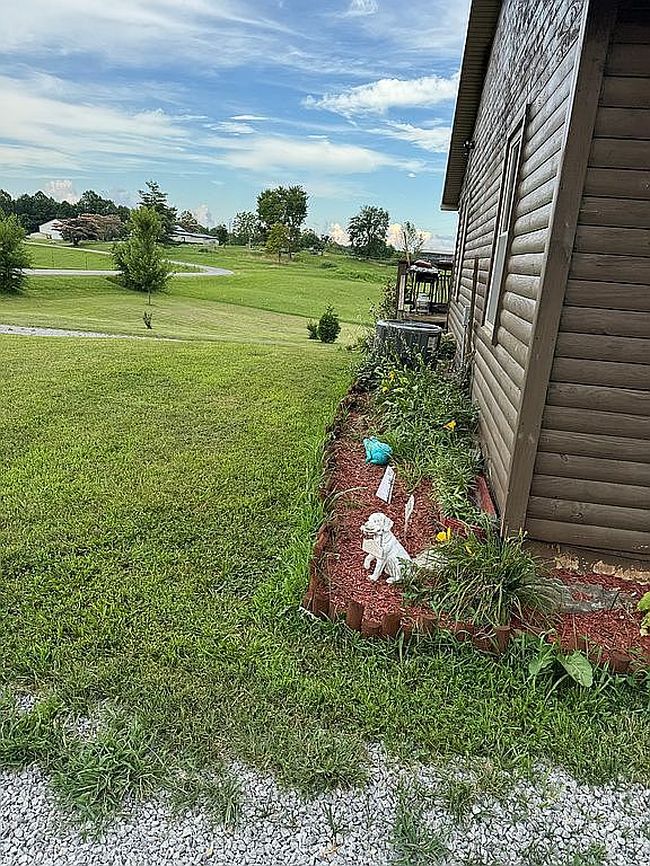 Photo of 1233 Maple Rd, Campbellsville, KY