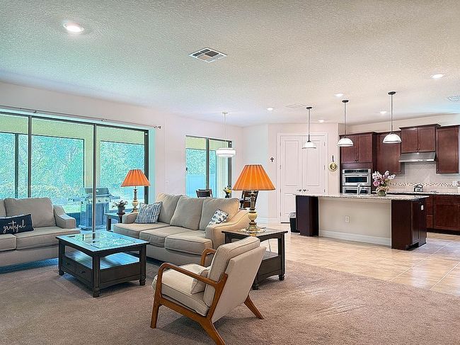 Image of 19246 Briarbrook Dr