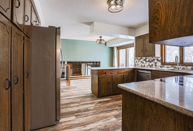 Additional photo 2 of property located at 225 Kingsridge Dr