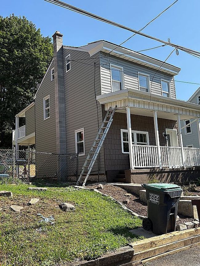 Photo of 177 Railroad St, Schuylkill Haven, PA