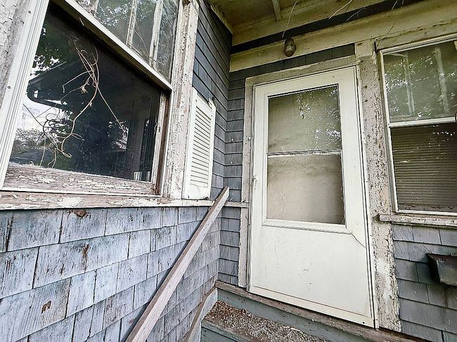 Image of 709 Vermont St