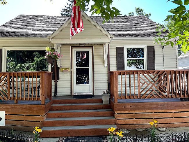 Photo of 915 11th St Nw, Minot, ND