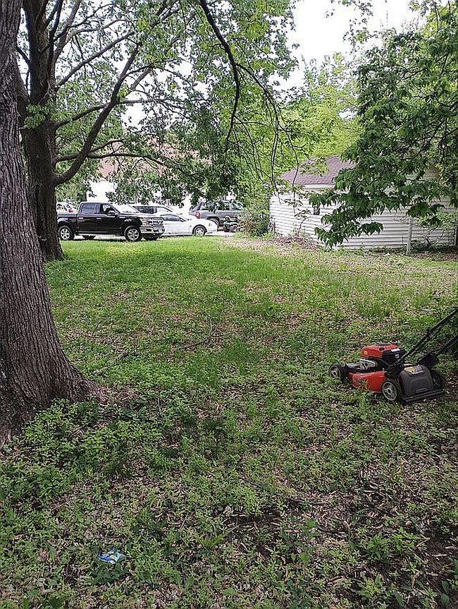 Image of 619 Logan Ave