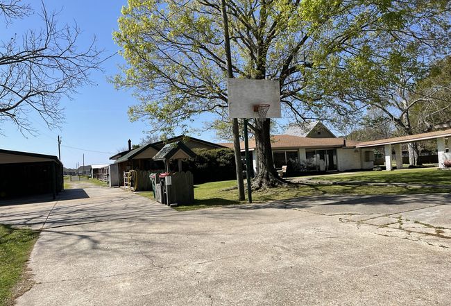 Photo of 615 Ridge Rd, Lafayette, LA