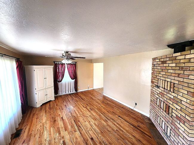 Additional photo 2 of property located at 980 E 200 N