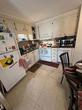 Image of 1518 S 33rd Way