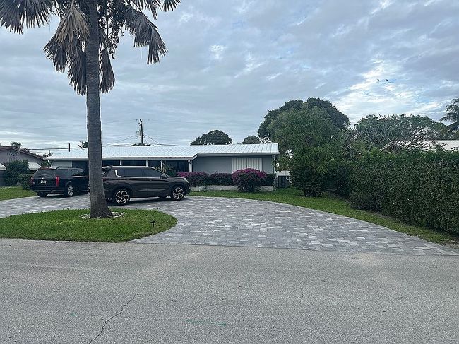 Image of 137 Nw 7th St