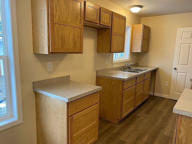 Image of 626 Lynne Ave