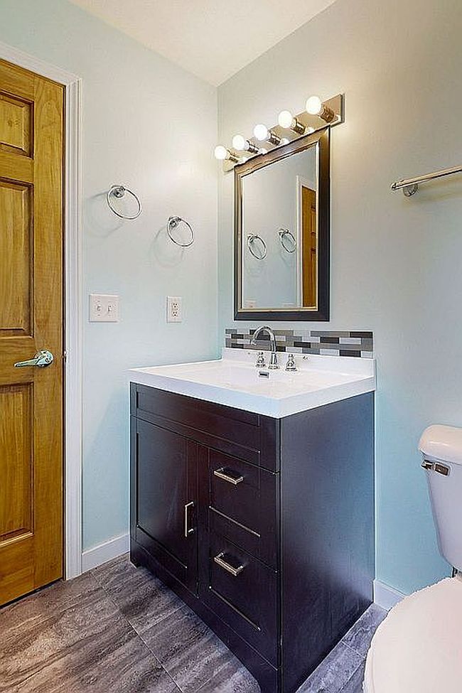 Photo of 506 Linn St, Fairfax, IA