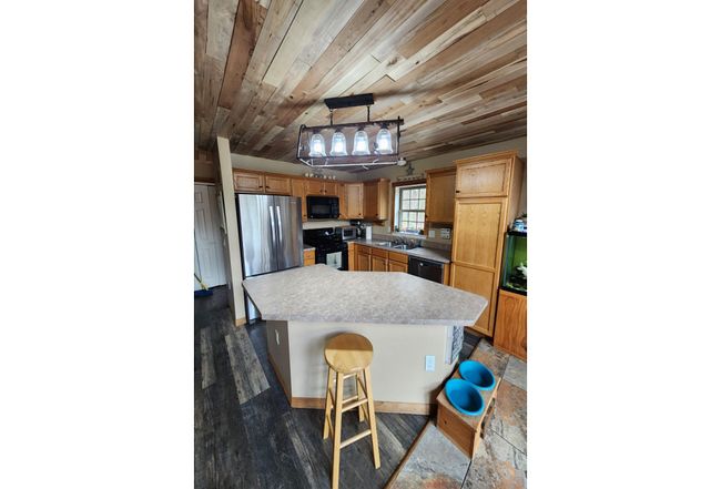 Preview of property located at 9020 Pepper Ln