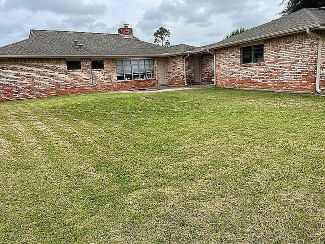 Photo of 4315 Ravine Dr, Friendswood, TX