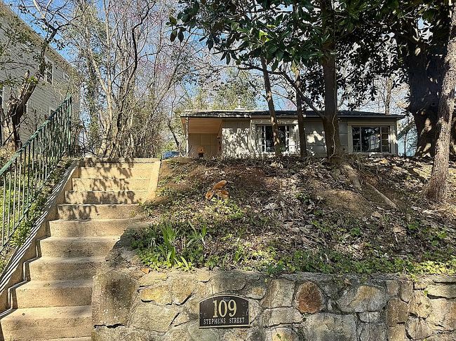 Photo of 109 Stephens St, Chapel Hill, NC