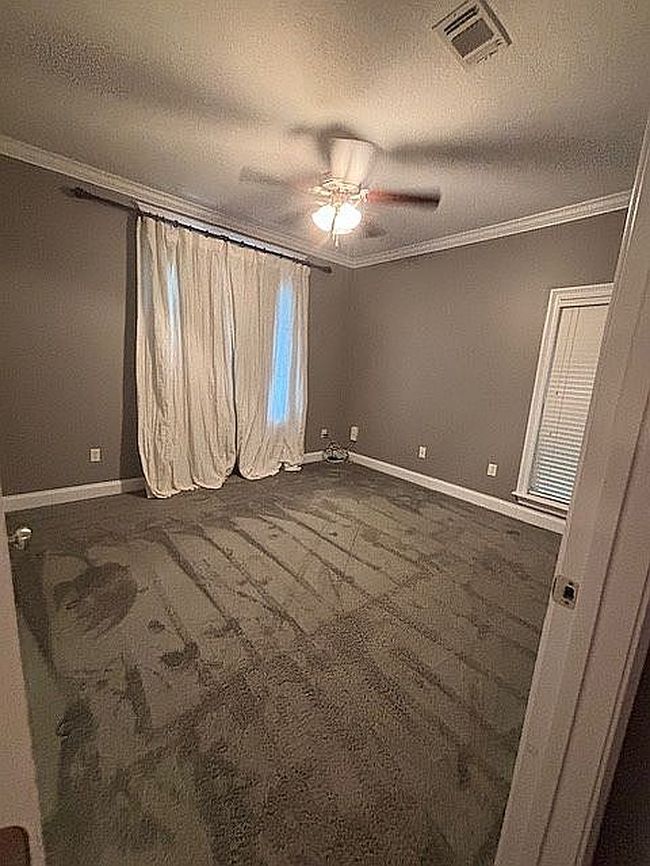 Photo of 19 E Cadbury Ln, Hattiesburg, MS