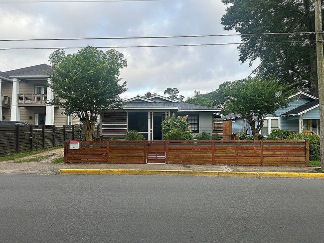 1418 N M L King Jr Blvd, Tallahassee, FL