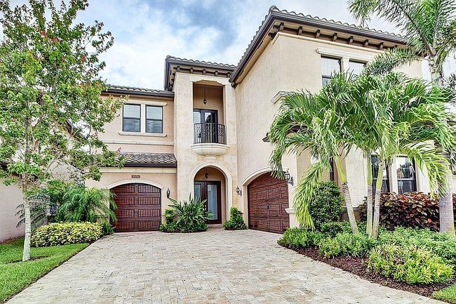 Photo of 8574 Lewis River Rd, Delray Beach, FL