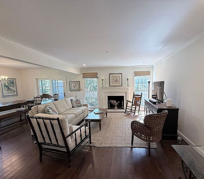 Photo of 4400 Belmont Park Ter Apt 174, Nashville, TN