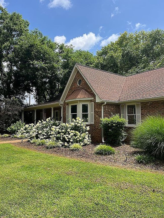 Photo of 601 Gresham Ln, Murfreesboro, TN
