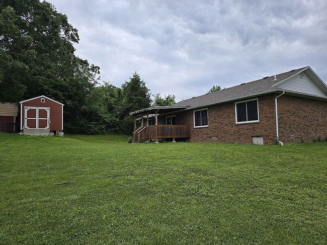 Photo of 814 Guthery St, Ava, MO