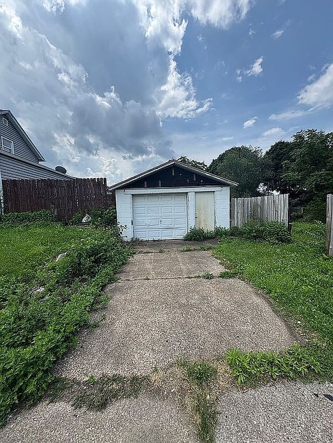 Photo of 1280 E 27th St, Erie, PA