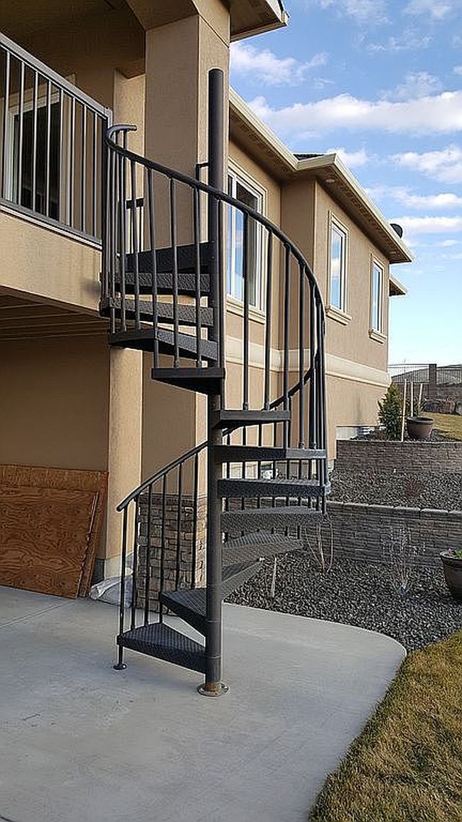 Photo of 1605 S 717th Pr Se, Kennewick, WA