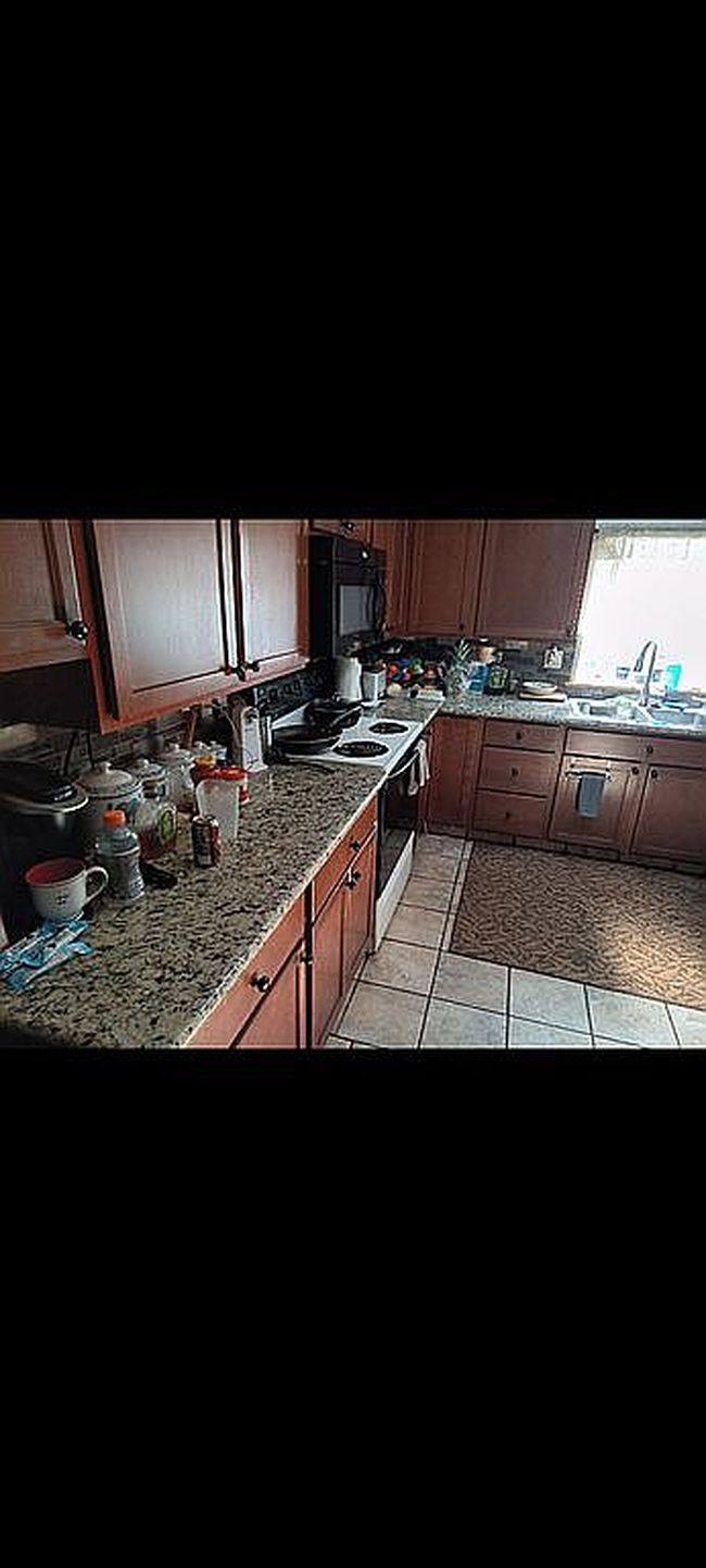 Photo of 82420 Vine Maple Dr #9-10, Seaside, OR