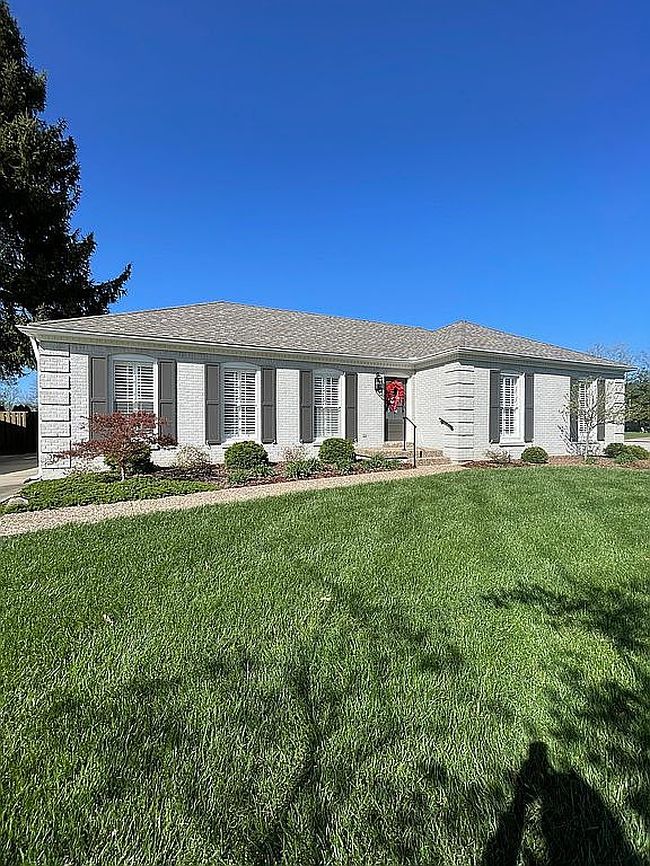 Image of 1303 Ambridge Dr