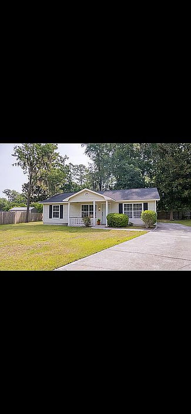 Photo of 28 Ridenour Pl