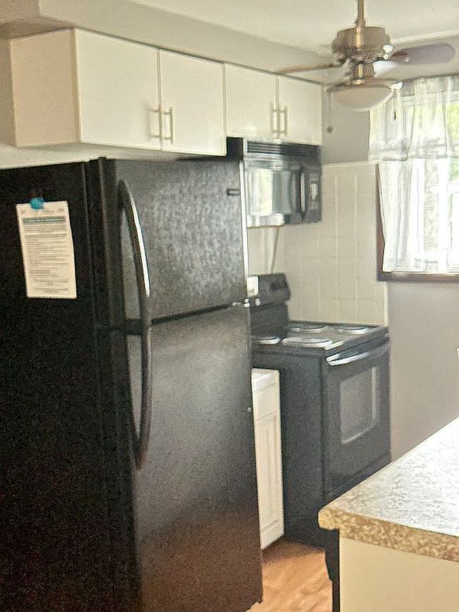 Photo of 232 Vine Ln, Amherst, NY