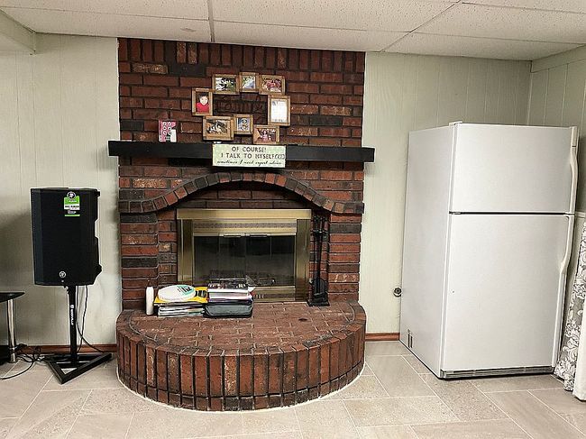 Photo of 513 Nw Brett Cir, Blue Springs, MO