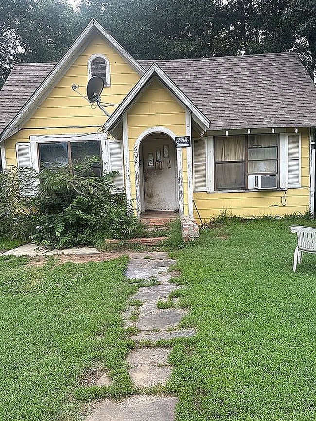 Photo of 642 23rd St Se, Paris, TX