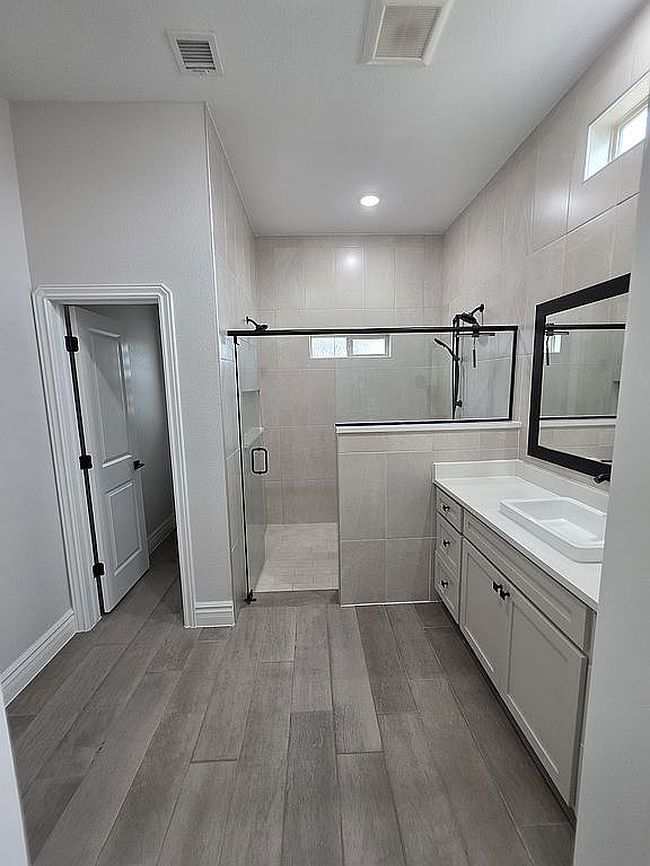 Photo of 921 Pettus Pl, El Paso, TX