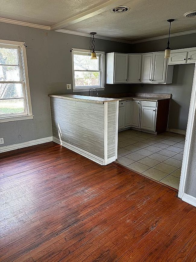 Image of 5829 Pollard Dr