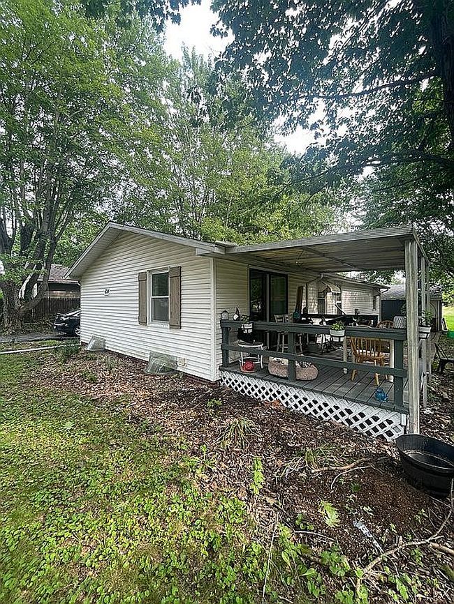 Photo of 604 W Mound St, Elmwood, IL